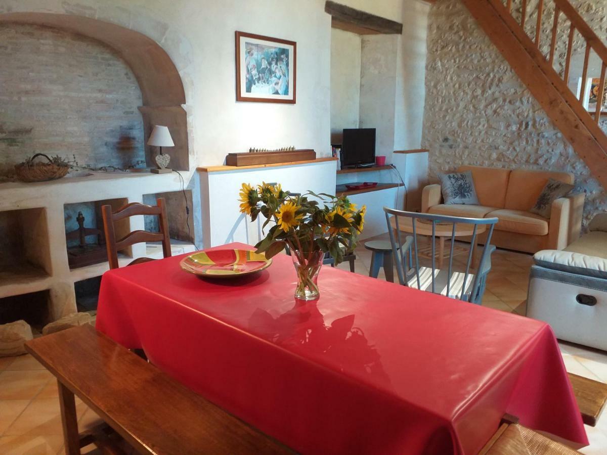 Logis De Bois Roche Villa Saint-Bonnet-sur-Gironde Eksteriør billede
